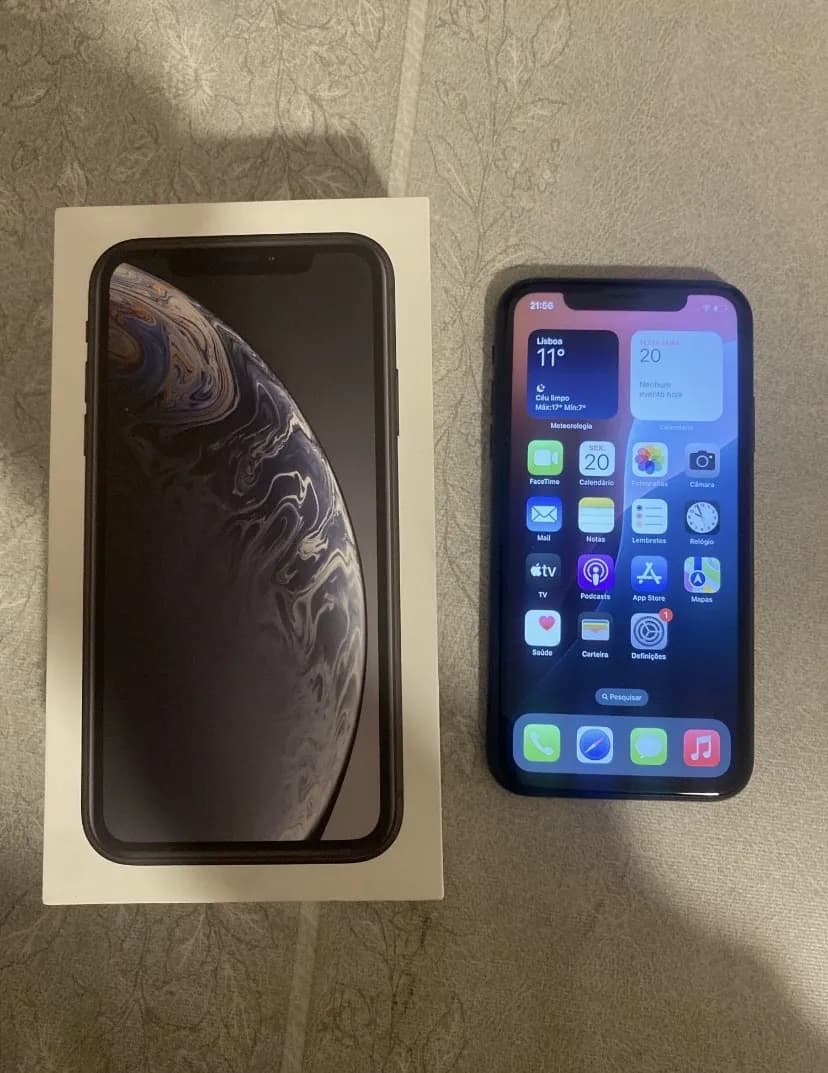 iPhone XR 64GB