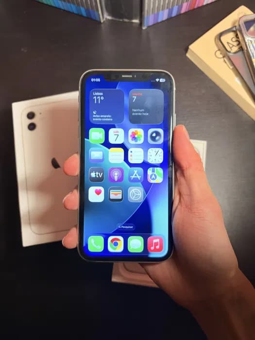 Phone 11 – 64GB Branco
