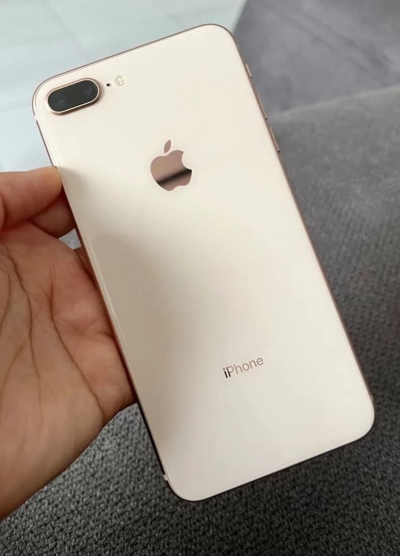 iPhone 8 Plus
